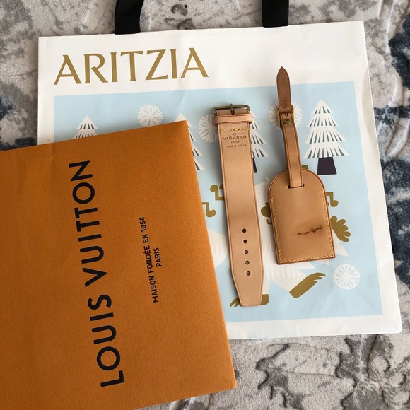NWOT-Authentic Louis Vuitton Luggage Handel Holder Tags 🏷 and poignet . - Picture 7 of 8
